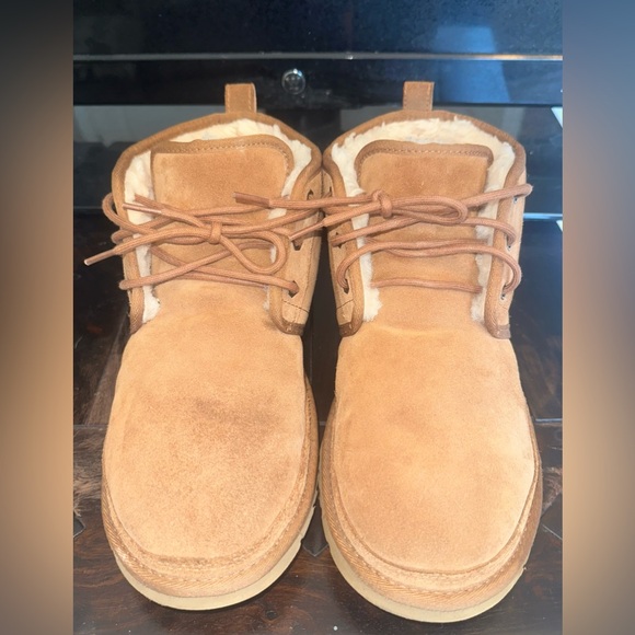 UGG Other - Ugg Neumel boots used size 11 Mens